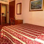 Bed & Breakfast Buonarroti 4*