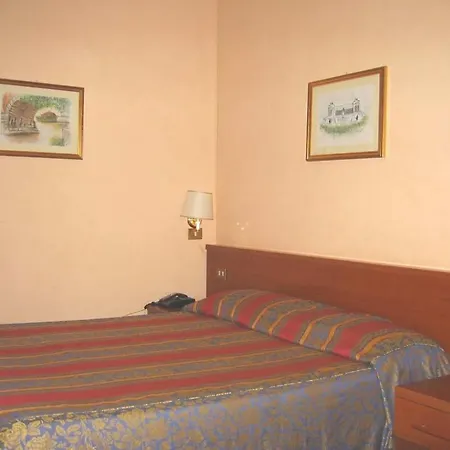 Buonarroti Alojamento de Acomodação e Pequeno-almoço Roma