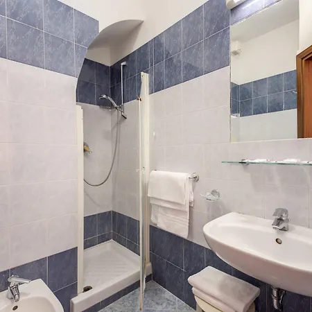 Alojamento de Acomodação e Pequeno-almoço Buonarroti