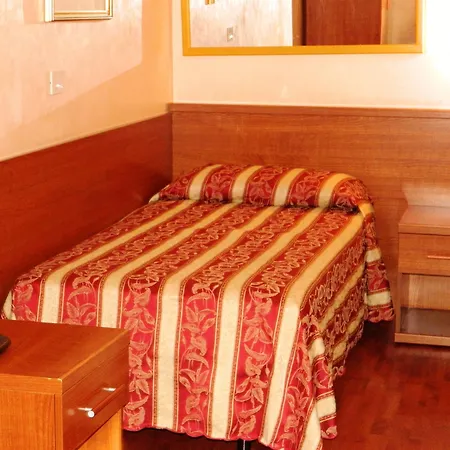 Buonarroti Alojamento de Acomodação e Pequeno-almoço 4*