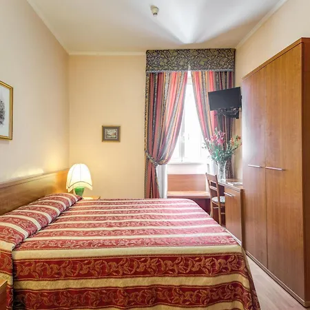 Alojamento de Acomodação e Pequeno-almoço Buonarroti 4*