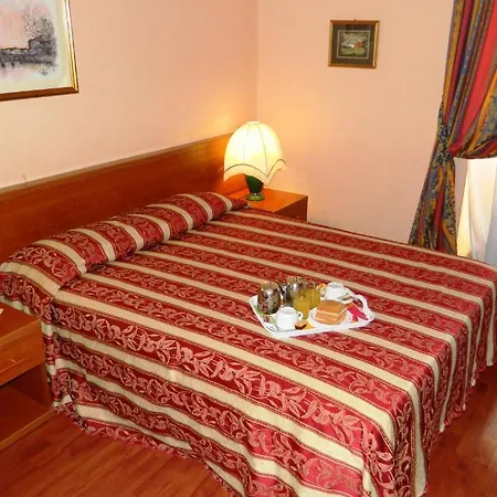 Buonarroti Alojamento de Acomodação e Pequeno-almoço