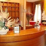 Buonarroti 4* Rome